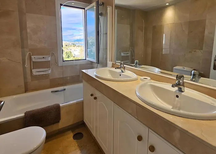 Апартаменти Lica Homes Sinfonia De Mar Естепона