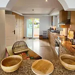 Lica Homes Sinfonia De Mar شقة إِستيبونا