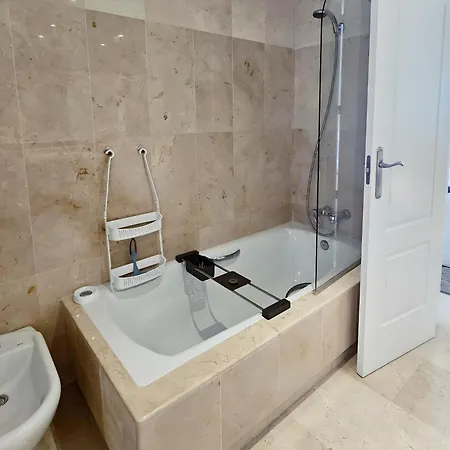 Lica Homes Sinfonia De Mar Apartment