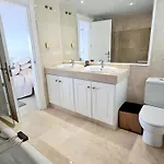 Lica Homes Sinfonía De Mar Apartamento Estepona